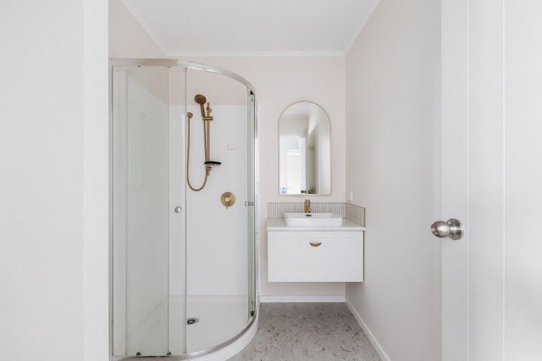 Photo of property in 124c Edgecumbe Road, Tauranga South, Tauranga, 3112