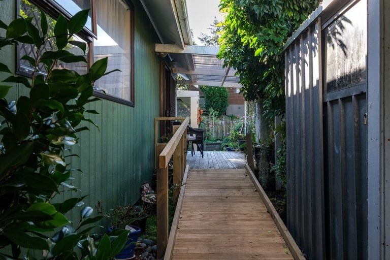 Photo of property in 16a Heatherlea Street, Outer Kaiti, Gisborne, 4010