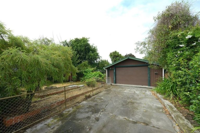 Photo of property in 30 Corson Avenue, Beckenham, Christchurch, 8023