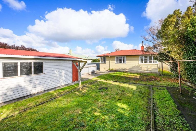 Photo of property in 3 Forth Terrace, Roslyn, Palmerston North, 4414