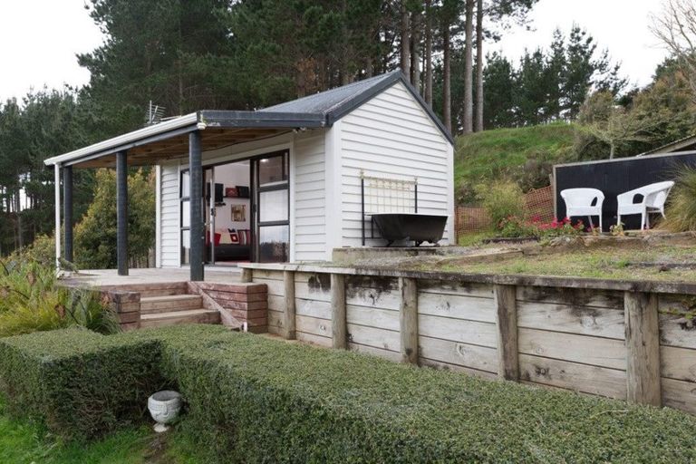 Photo of property in 543 Mataro Road, Onaero, Urenui, 4375