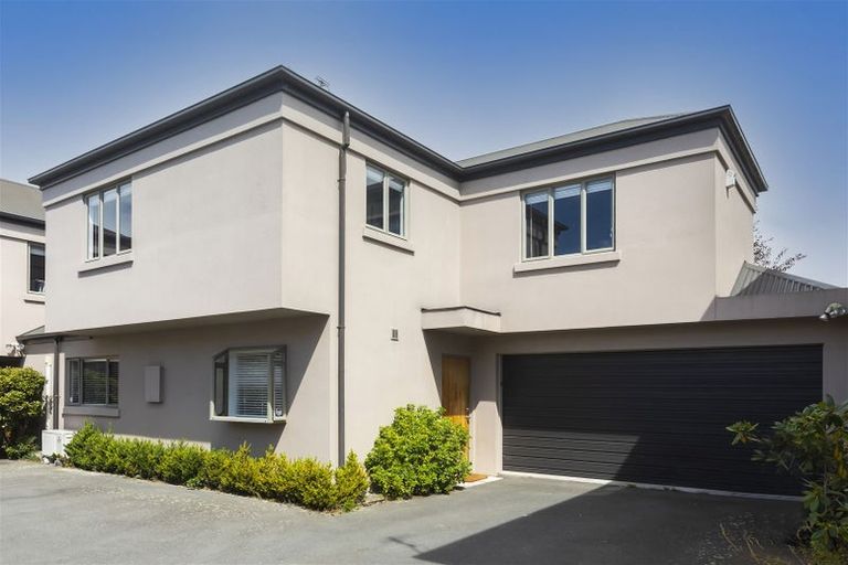 Photo of property in 2/74 Canon Street, St Albans, Christchurch, 8014