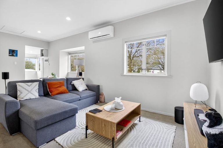 Photo of property in 1/5 Seabrook Avenue, New Lynn, Auckland, 0600