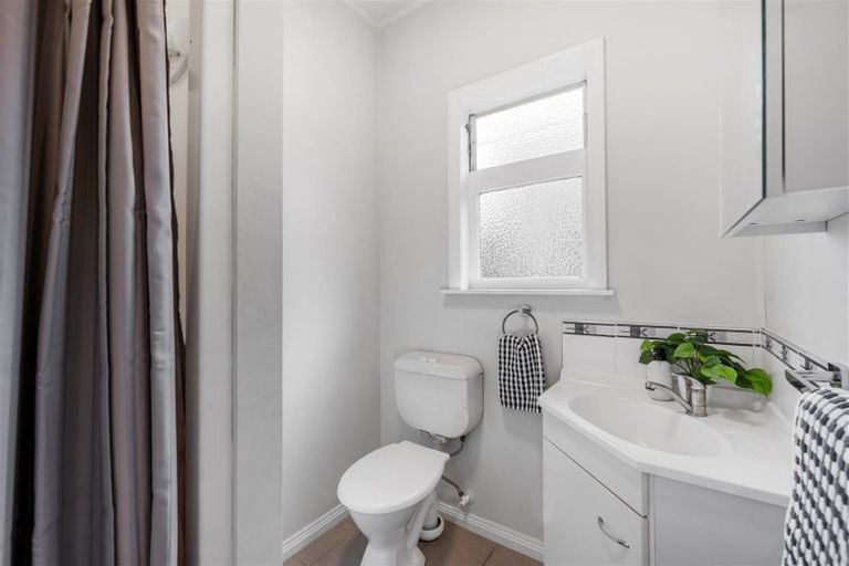 Photo of property in 12 Elizabeth Street, Victoria, Rotorua, 3010