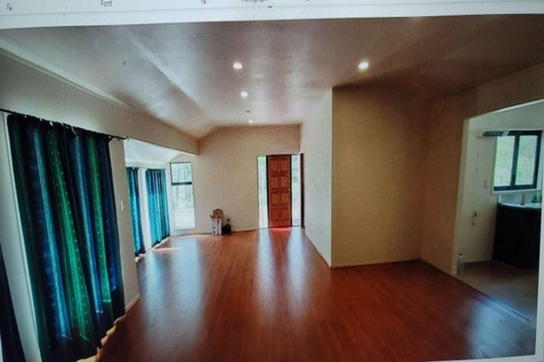 Photo of property in 1471 East Coast Road, Redvale, Albany, 0794
