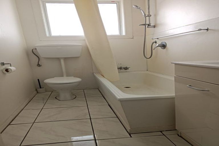 Photo of property in 1/463 Durham Street North, St Albans, Christchurch, 8014