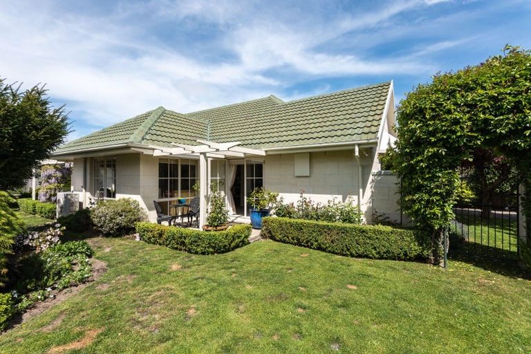 Photo of property in 7 Stable Court Lane, Spreydon, Christchurch, 8024