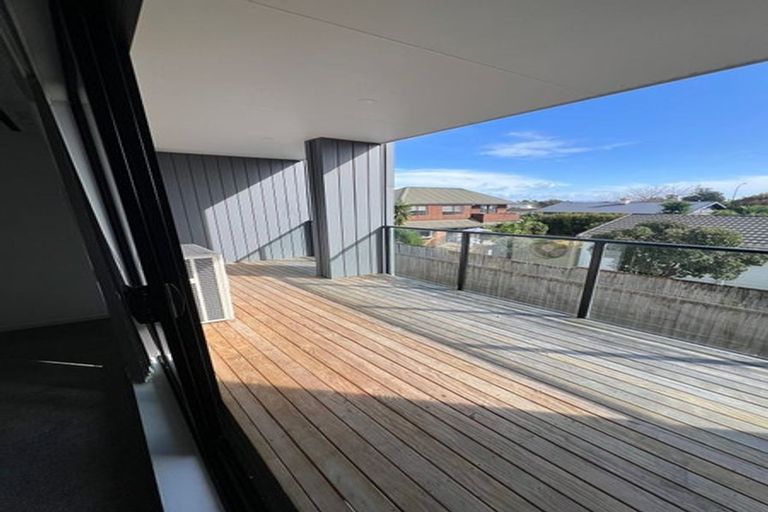 Photo of property in 110b Coronation Road, Papatoetoe, Auckland, 2025