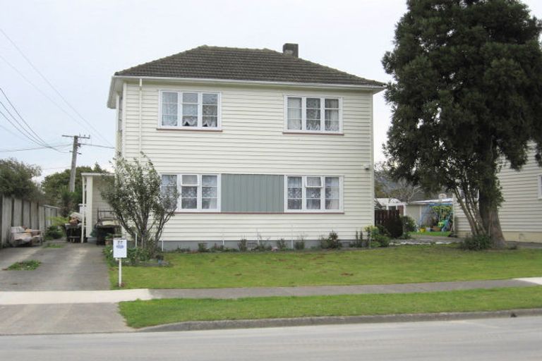 Photo of property in 77 Hewer Crescent, Naenae, Lower Hutt, 5011