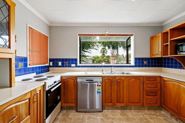 Photo of property in 116 Grey Street, Cambridge, 3434