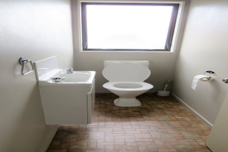 Photo of property in 3 Inverness Avenue, Hamilton East, Hamilton, 3216