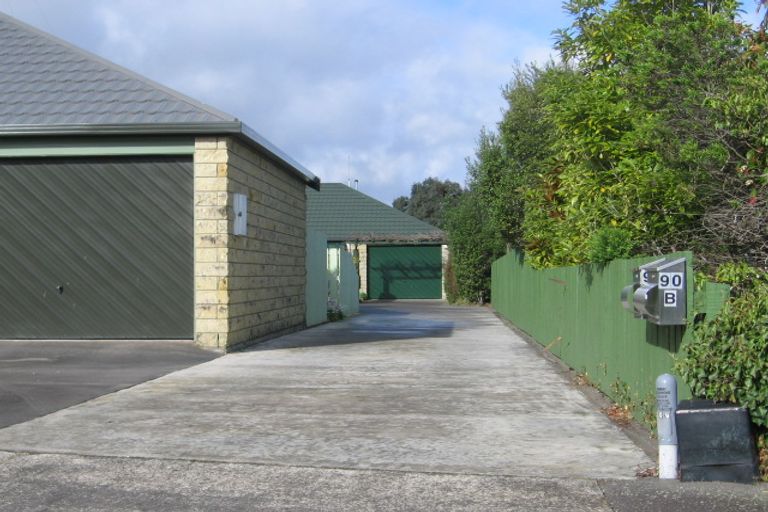 Photo of property in 90b Florence Avenue, Palmerston North, 4414