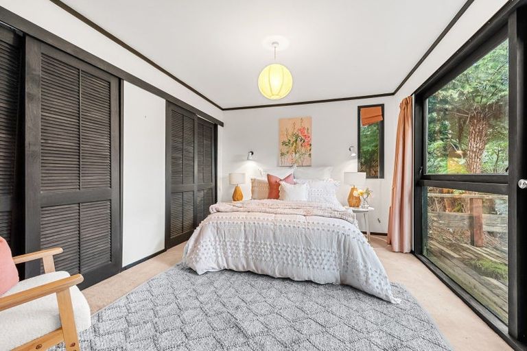 Photo of property in 8 Freemans Way, Pinehaven, Upper Hutt, 5019