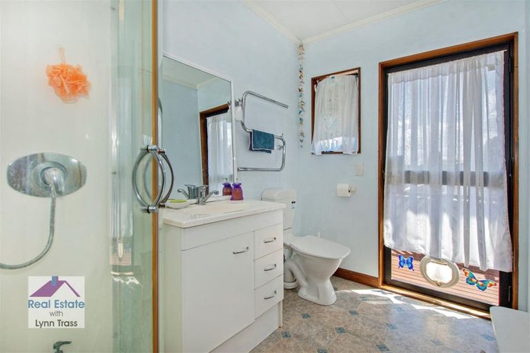 Photo of property in 21 Weir Crescent, Onerahi, Whangarei, 0110