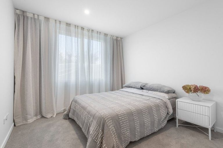 Photo of property in 6-d Berwick Street, Mosgiel, 9024
