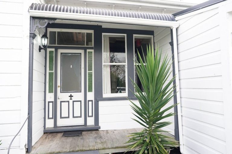 Photo of property in 68 Pukepapa Road, Marton, 4710