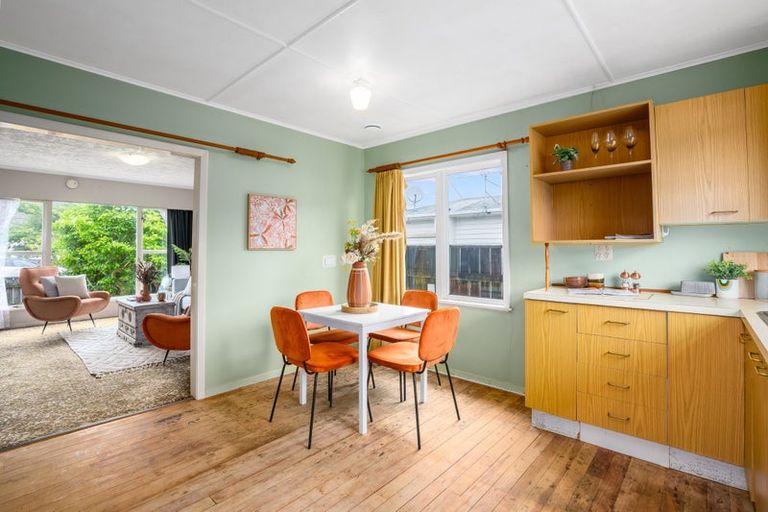 Photo of property in 76 Peel Place, Wainuiomata, Lower Hutt, 5014