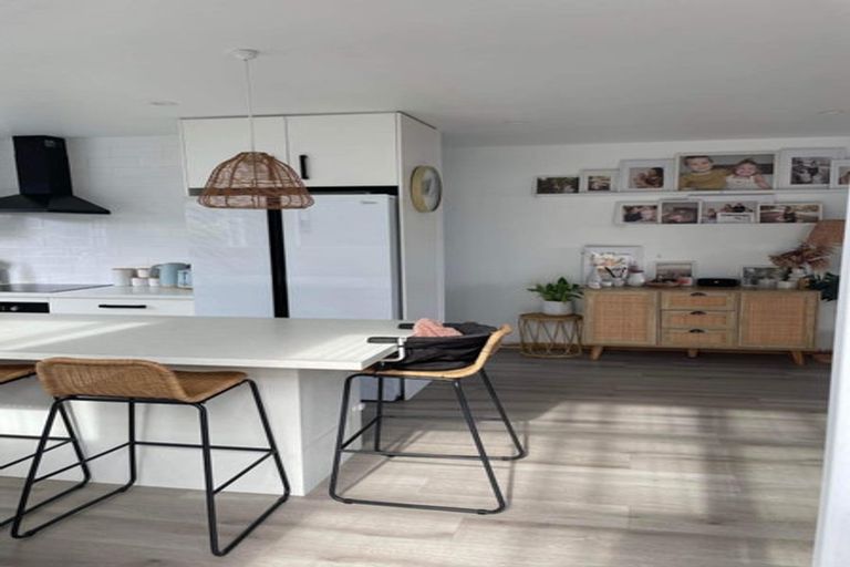 Photo of property in 29 Pukeko Place, Westshore, Napier, 4110