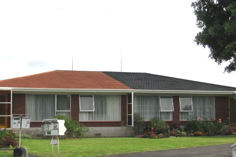 Photo of property in 2/36 Blacklock Avenue, Henderson, Auckland, 0612