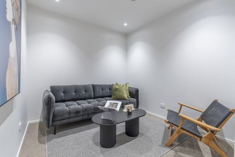 Photo of property in 1b Woodside Road, Manurewa, Auckland, 2102