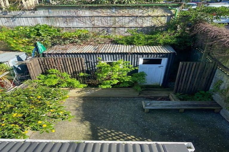 Photo of property in 5 Devon Street, Aro Valley, Wellington, 6021