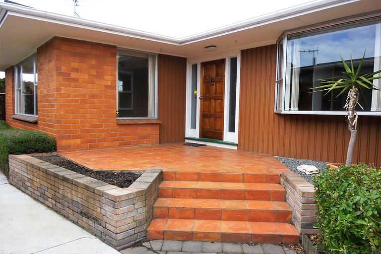 Photo of property in 7 Hillcrest Place, Avonhead, Christchurch, 8042