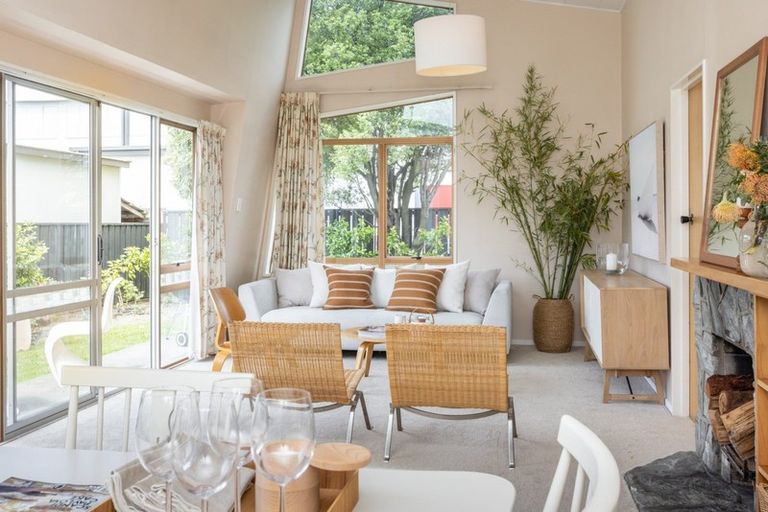 Photo of property in 51 Freyberg Avenue, Tamatea, Napier, 4112