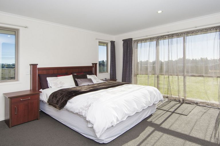 Photo of property in 33 Merlot Drive, Pyes Pa, Tauranga, 3112