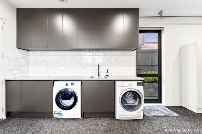 Photo of property in 90 Joshua Carder Drive, Hobsonville, Auckland, 0616