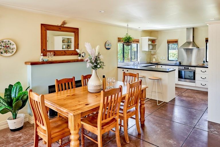 Photo of property in 79 Michael Road, Paraparaumu Beach, Paraparaumu, 5032