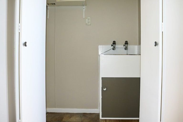 Photo of property in 6 Kiwi Court, Roslyn, Palmerston North, 4414