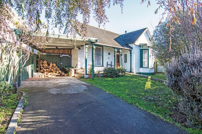 Photo of property in 103 Lincoln Road, Masterton, 5810