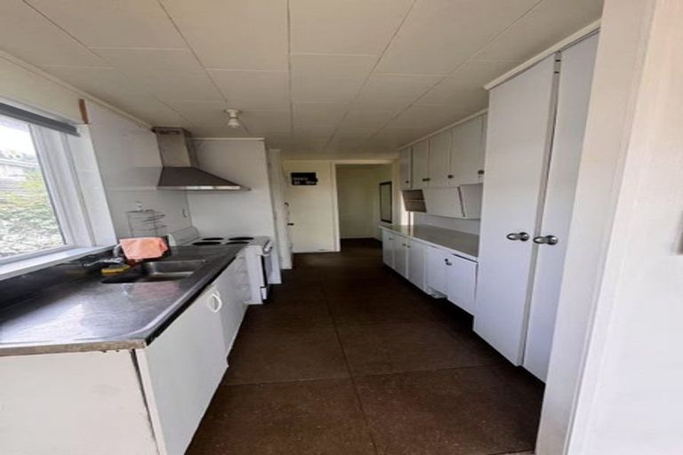 Photo of property in 11 Tennyson Street, Northcote Point, Auckland, 0627