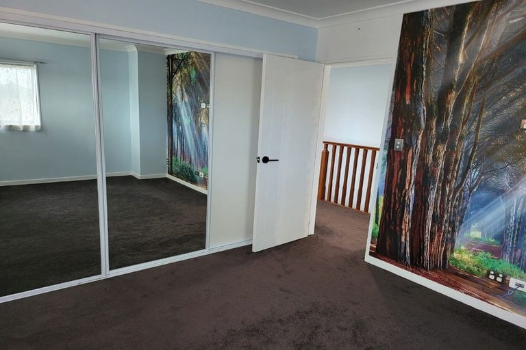 Photo of property in 69a Manuroa Road, Takanini, 2112