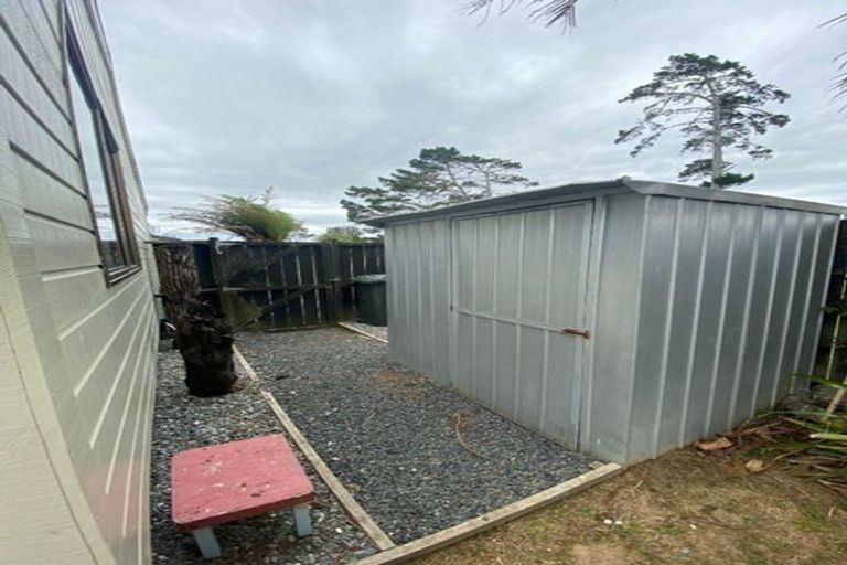 Photo of property in 87 Carnoustie Drive, Wattle Downs, Auckland, 2103