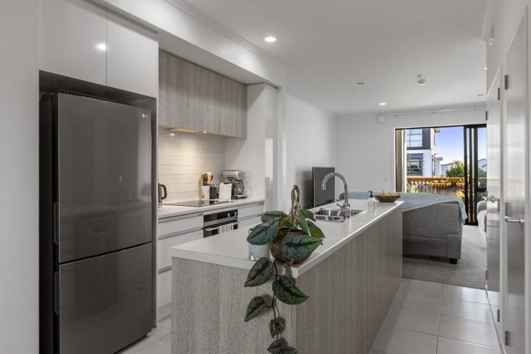 Photo of property in 2a Harakeke Road, Hobsonville, Auckland, 0618