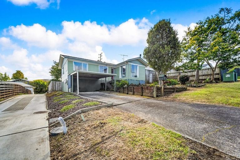 Photo of property in 7 Cushla Place, Massey, Auckland, 0614