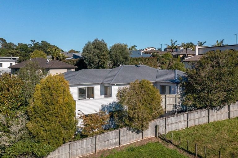Photo of property in 14 Durbin Court, Greenhithe, Auckland, 0632