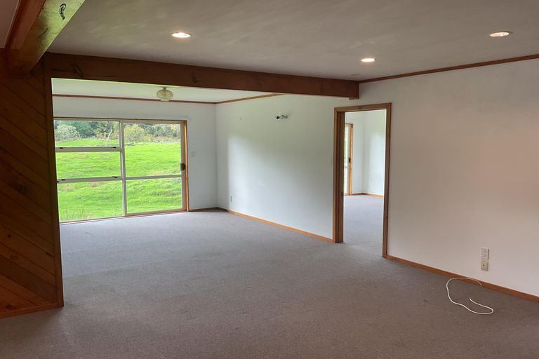 Photo of property in 3132 Kaipara Coast Highway, Glorit, Warkworth, 0984