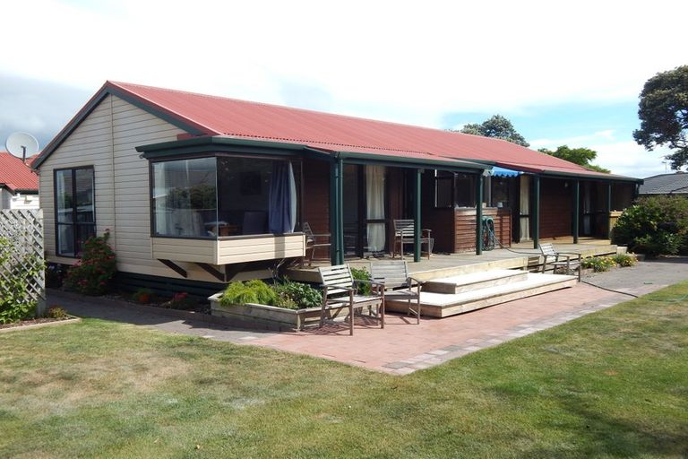 Photo of property in 132 Manly Street, Paraparaumu Beach, Paraparaumu, 5032