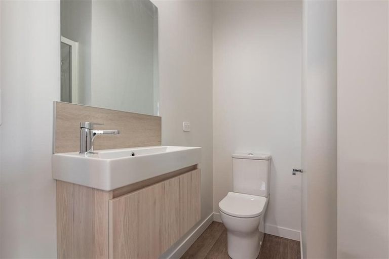 Photo of property in 15 Hall Street, Newtown, Wellington, 6021