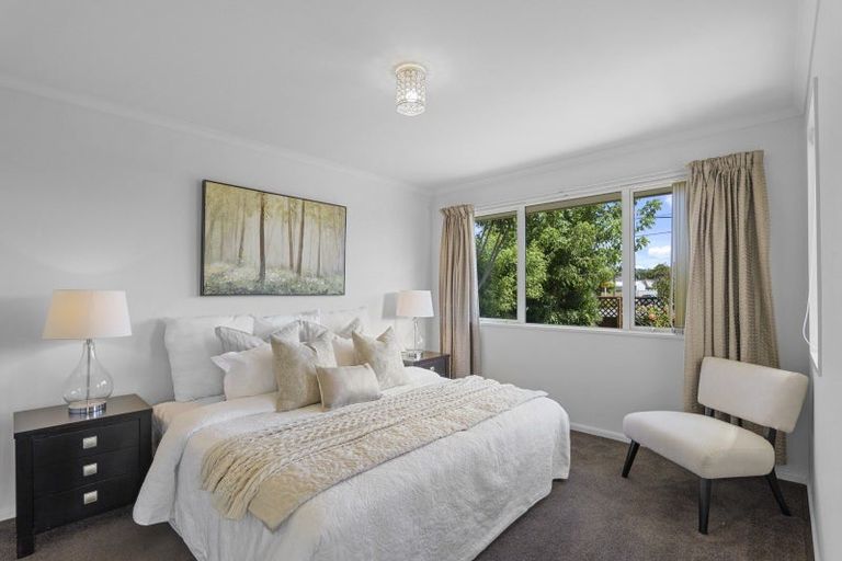 Photo of property in 74 Wilsons Road, Saint Martins, Christchurch, 8022