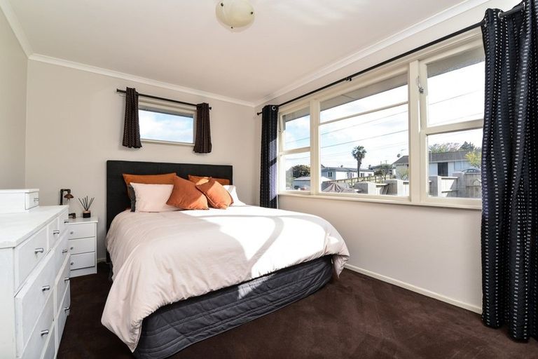 Photo of property in 15a Waimarie Street, Nawton, Hamilton, 3200