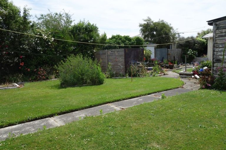 Photo of property in 130 Neville Street, Spreydon, Christchurch, 8024