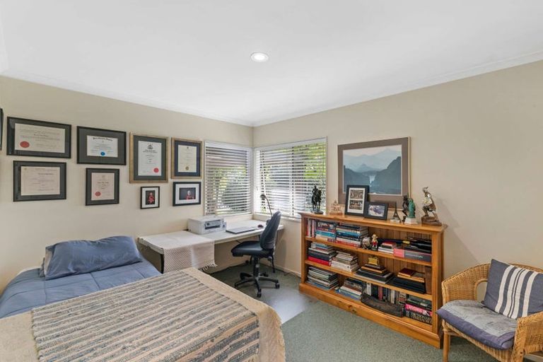 Photo of property in 1 Belmont Rise, Katikati, 3129