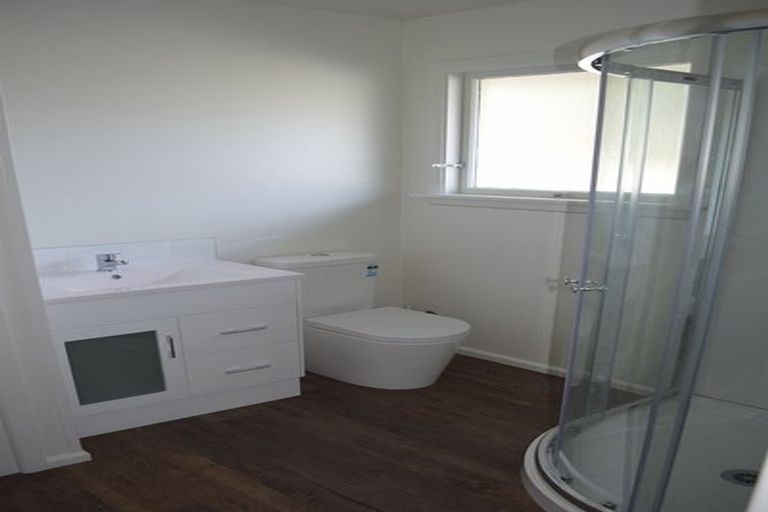 Photo of property in 7/7c Curletts Road, Sockburn, Christchurch, 8042