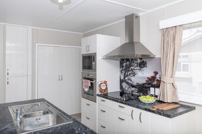 Photo of property in 1 Mace Crescent, Otorohanga, 3900