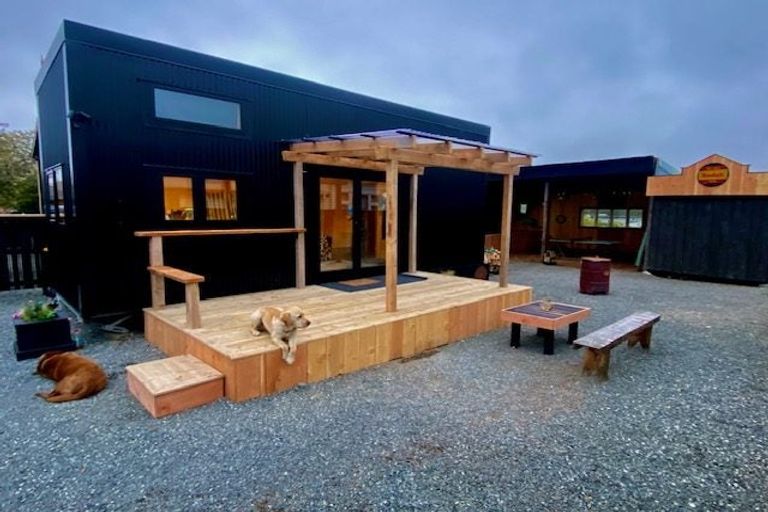 Photo of property in 4 Laura Street, Lumsden, 9730