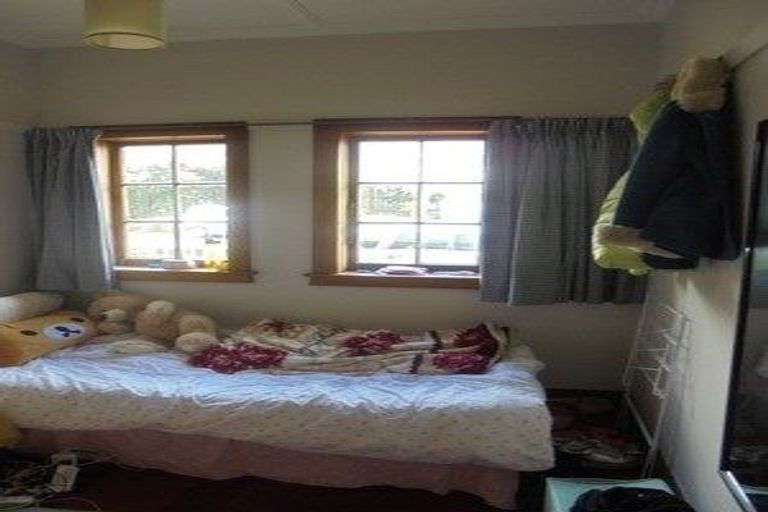 Photo of property in 7 Pembroke Road, Northland, Wellington, 6012