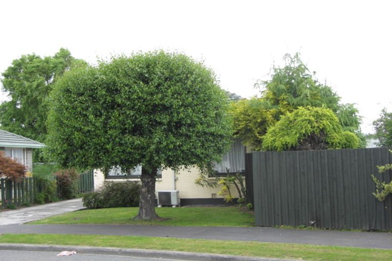 Photo of property in 6 Oban Place, Woolston, Christchurch, 8062